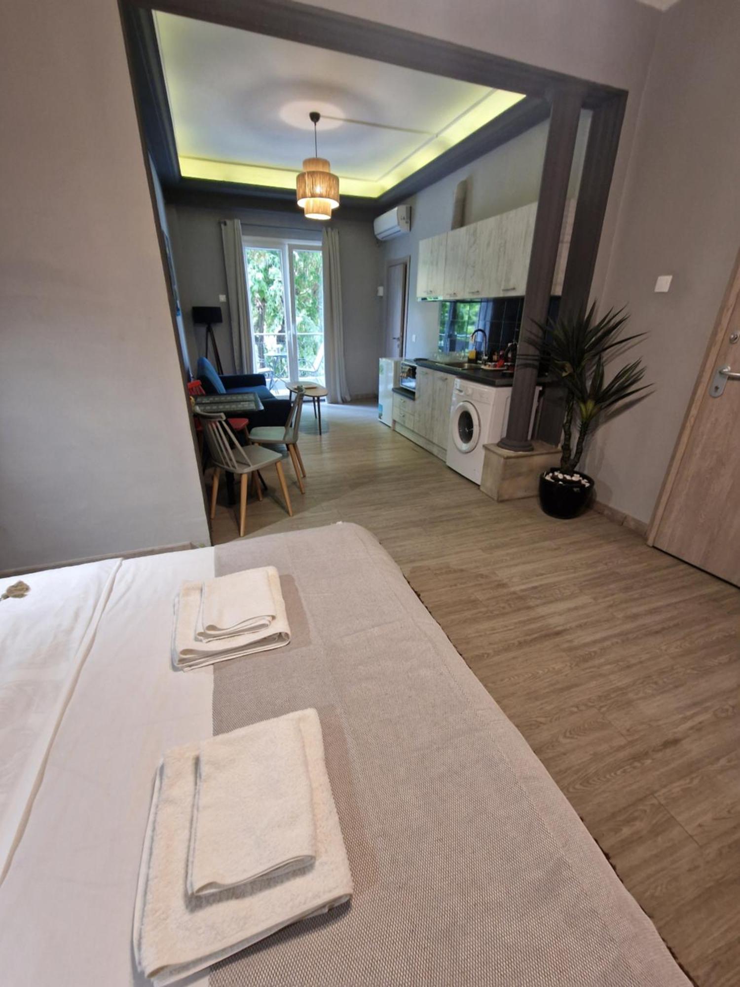 Closer "Egnatia Apartment 1" Tessalónica Exterior foto